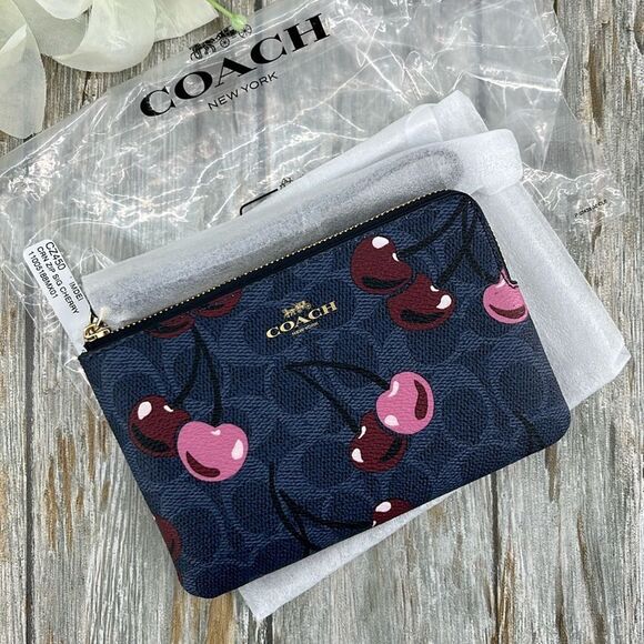 Coach Corner Zip Wristlet In Signature Canvas With Cherry Print Wallet Bag Purse - Picture 7 of 7